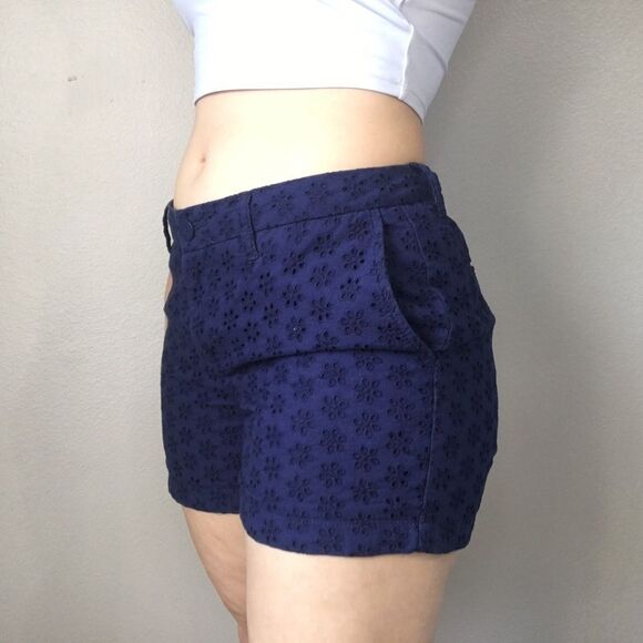 Faded Glory Pants - Faded Glory High Waisted Navy Flower Shorts